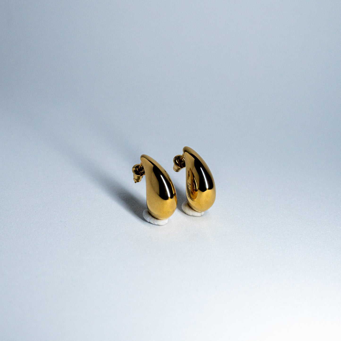 Luna Stud Earrings