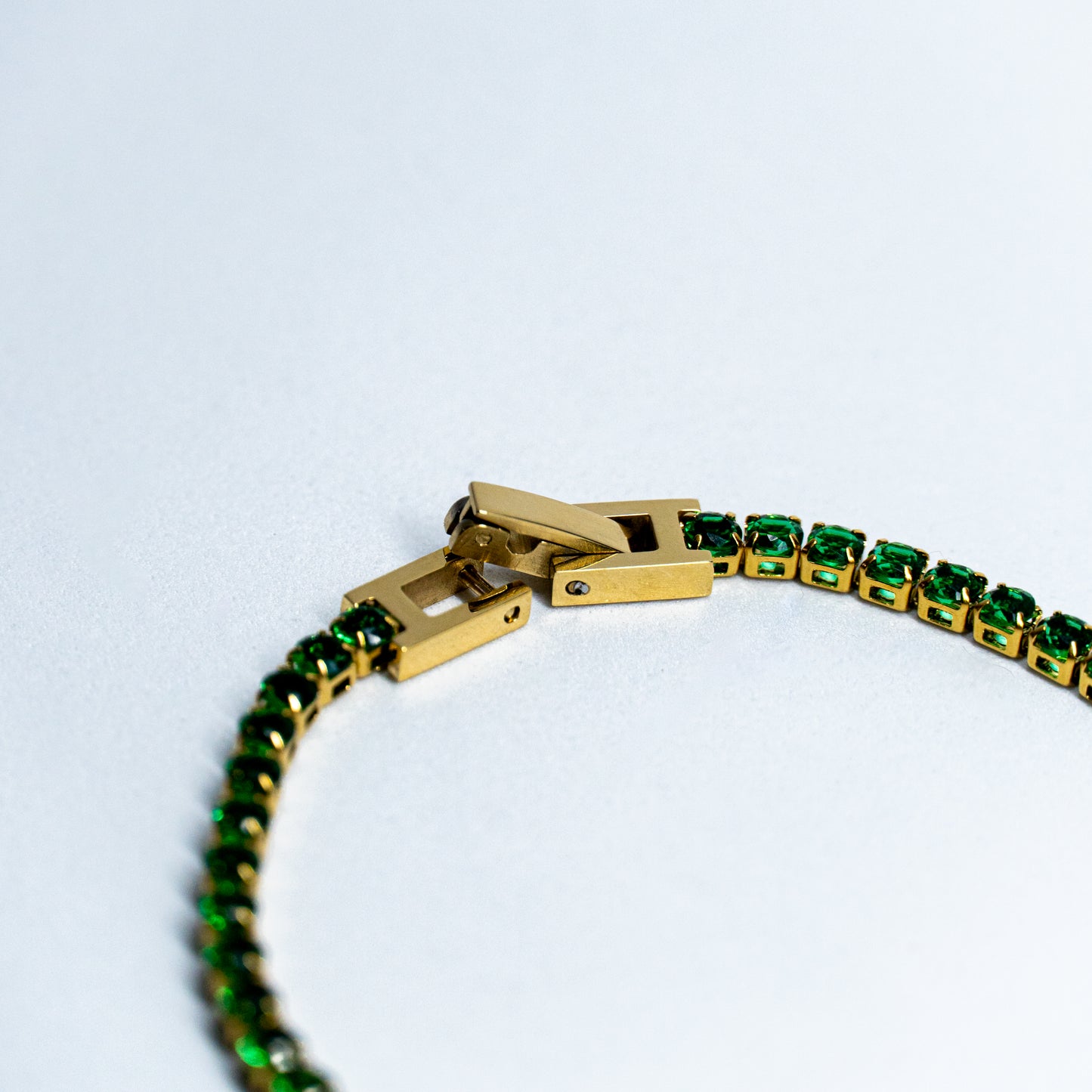 Emerald Aura Bracelet